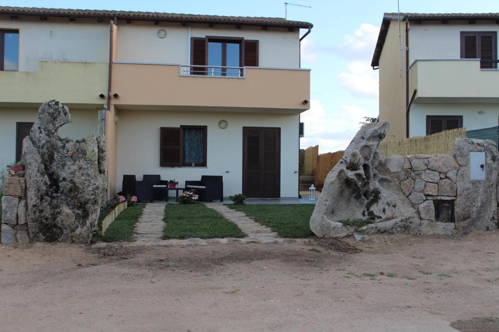 Pasiga - Private Jacuzzi - Apartment Telti Exterior photo