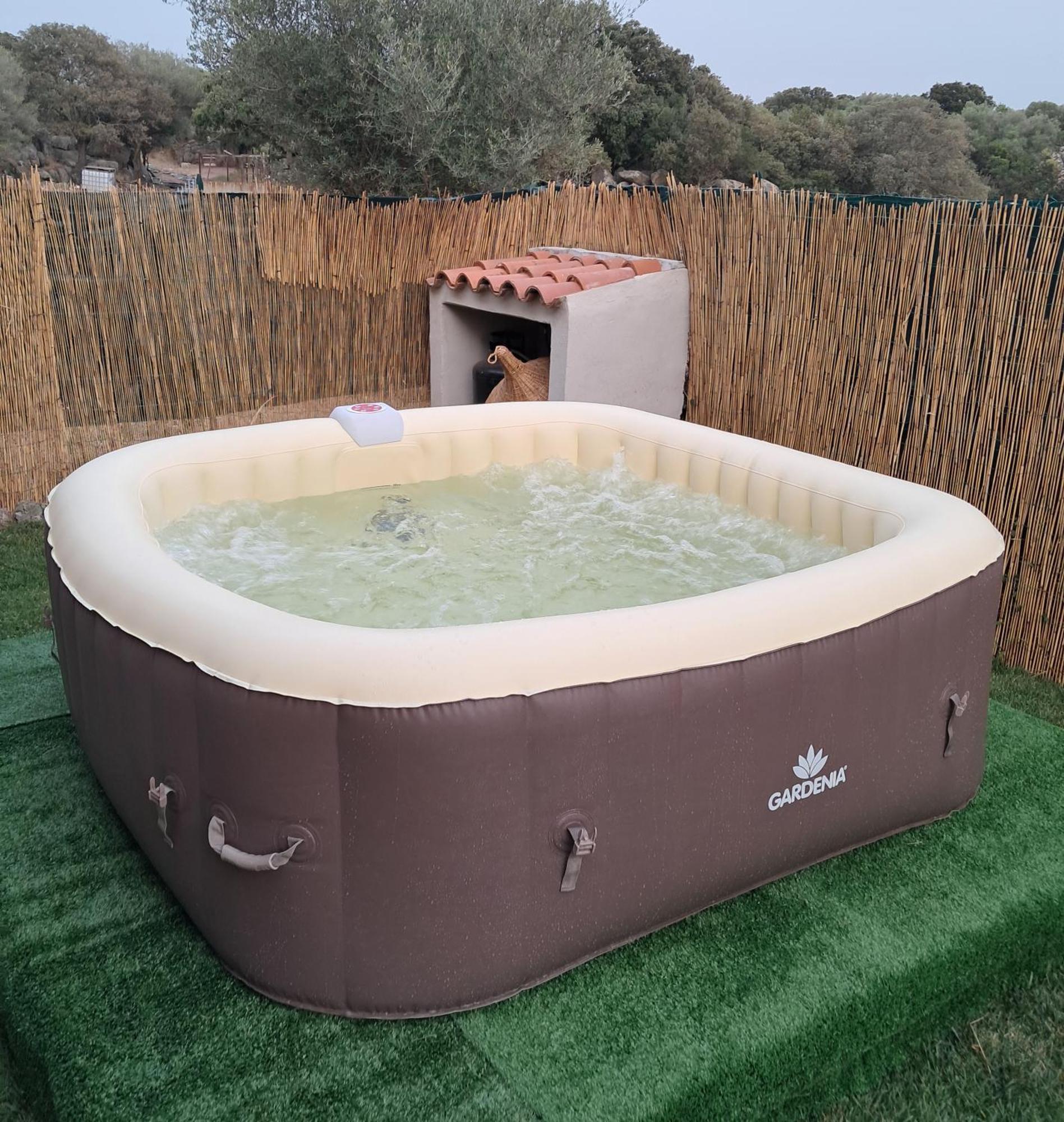 Pasiga - Private Jacuzzi - Apartment Telti Exterior photo